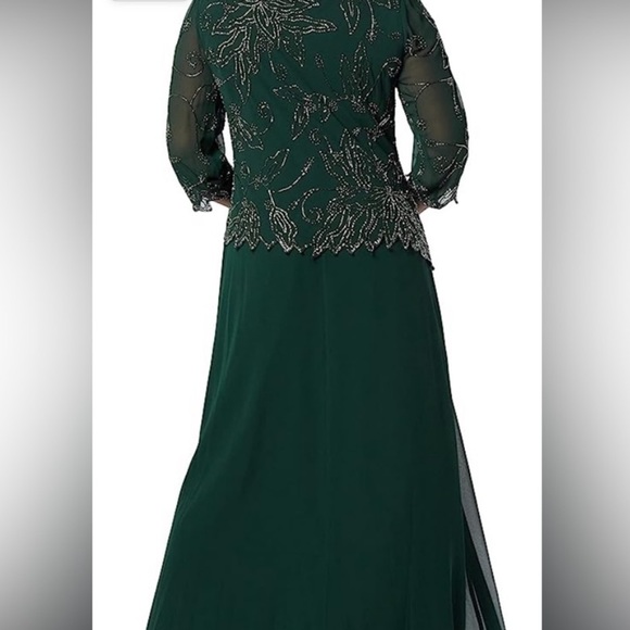 🛑SOLD🛑 J Kara women’s long beaded formal dress - NWT Size 10 - Picture 2 of 14